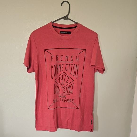 French Connection Graphic Tee Size Large - Picture 1 of 5